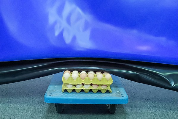 安全软底边遇阻反弹 安全软底边遇阻反弹